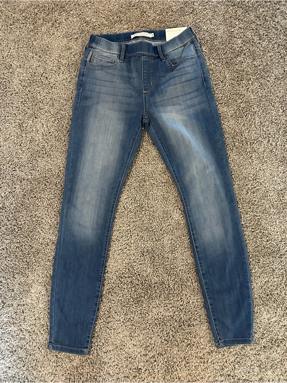 Nellie Mae Women’s Skinny Jeans